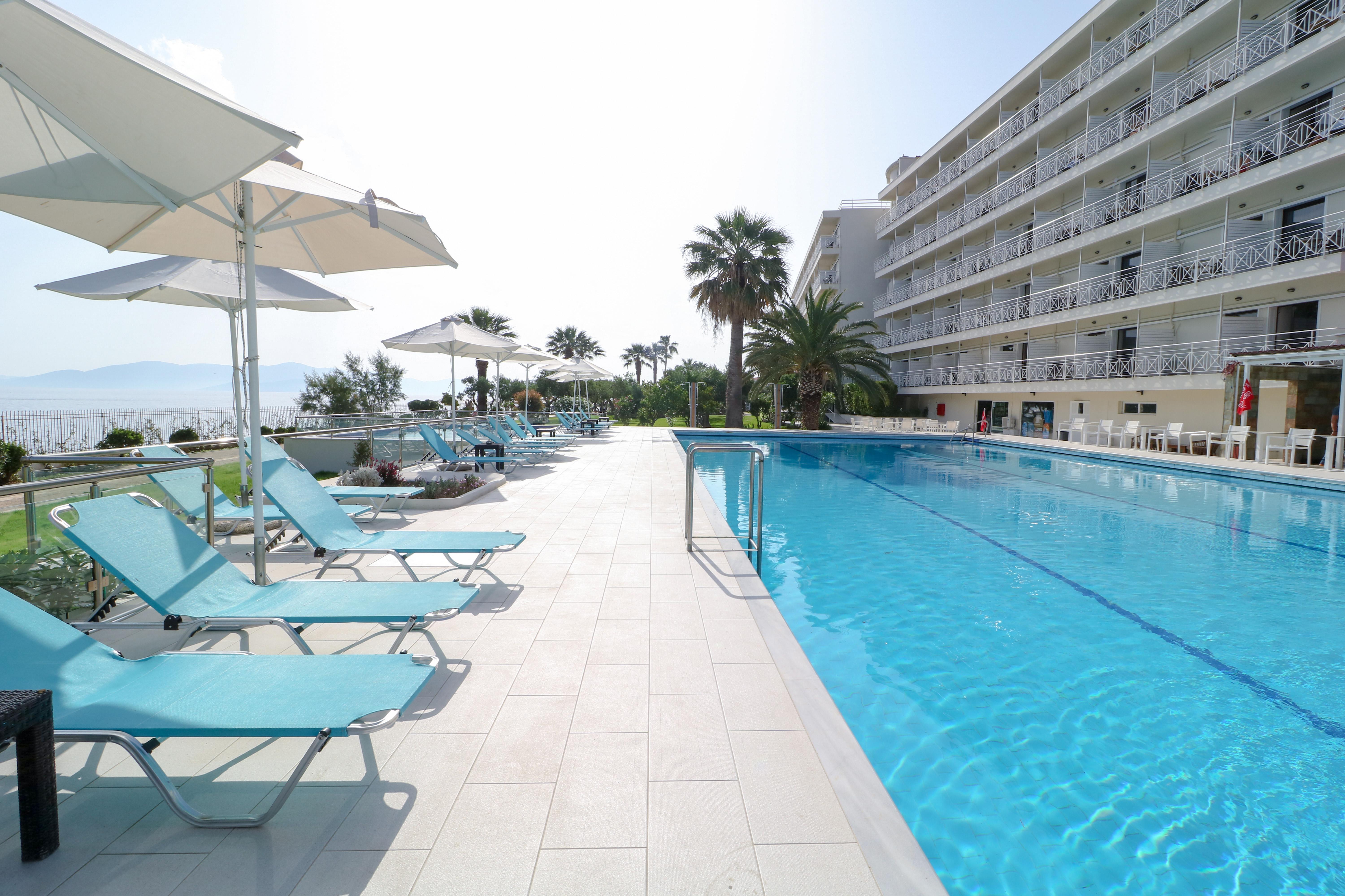 Calamos Beach Family Club Kalamos Exterior foto